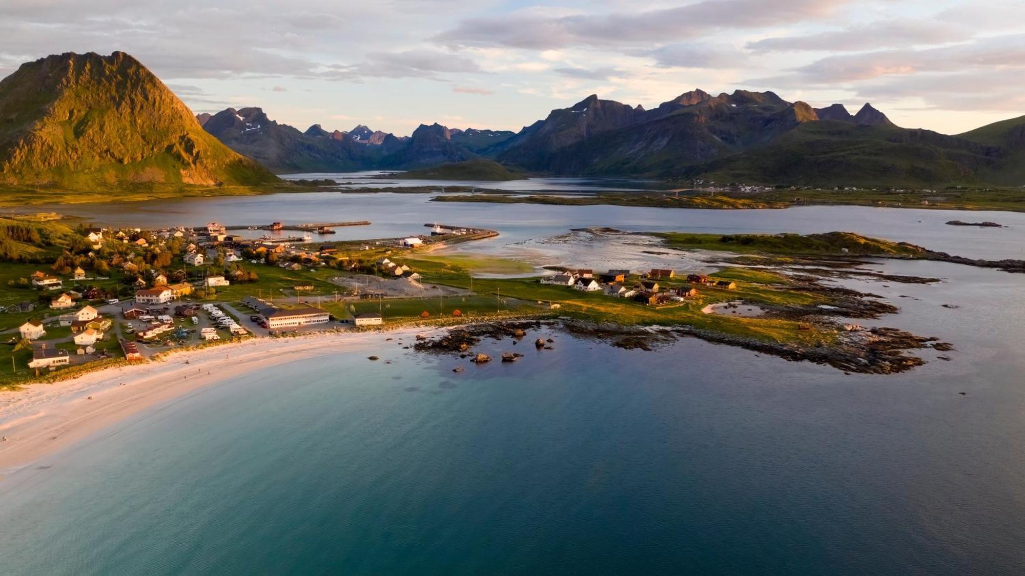 Lofoten Arctic Apartments Рамберг Экстерьер фото